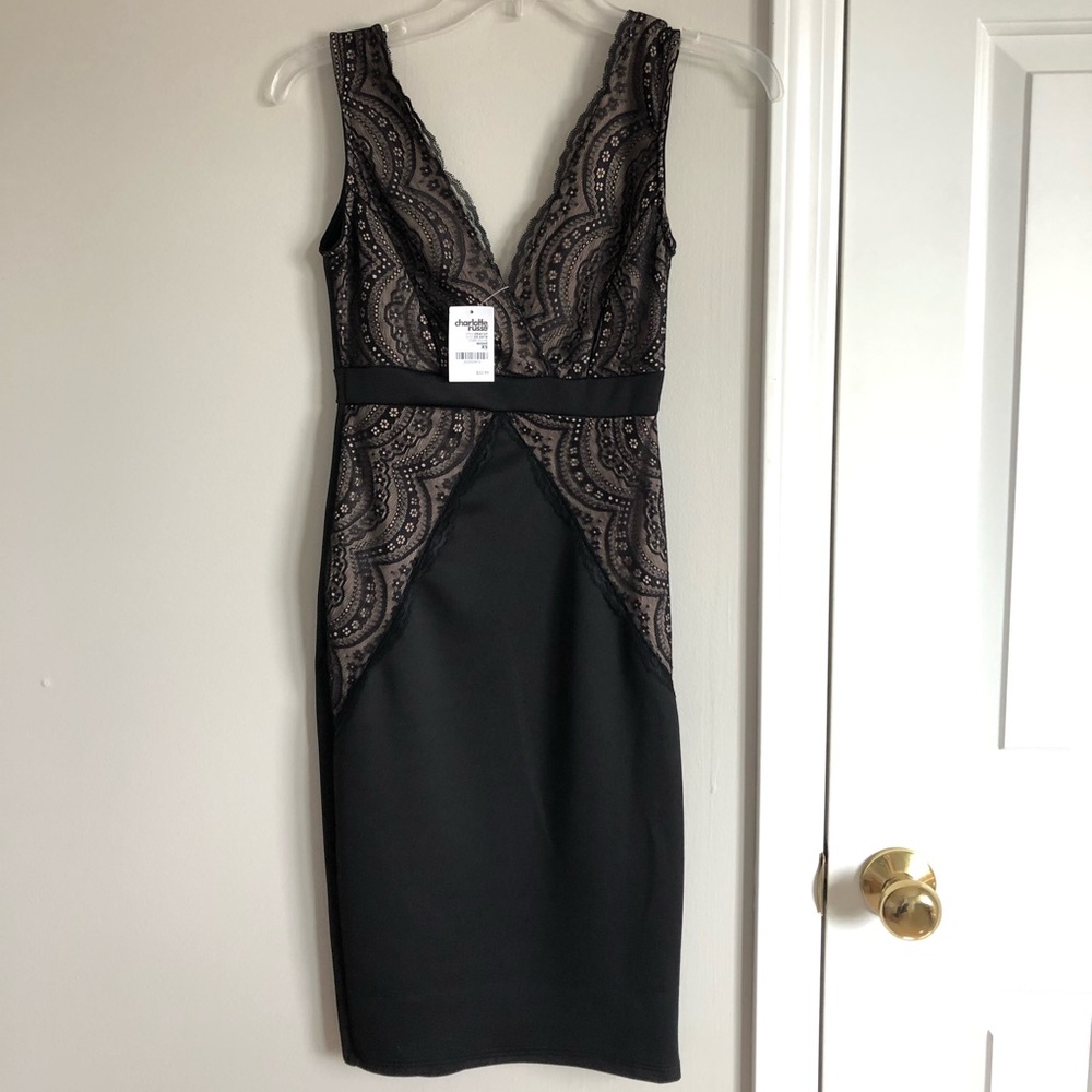 Black low v-cut midi bodycon dress